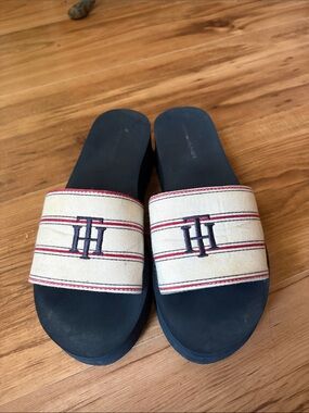 VINTAGE Y2K Tommy Platform Sandals